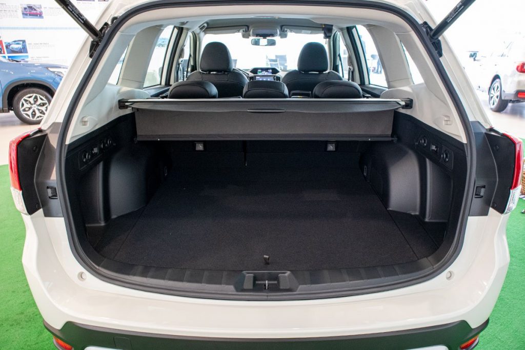 Khoang hành lý Subaru Forester 2022