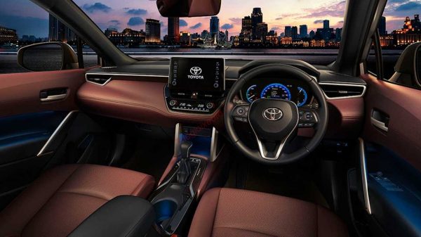 Màn hình cảm ứng 8 inch của Toyota Corolla Cross
